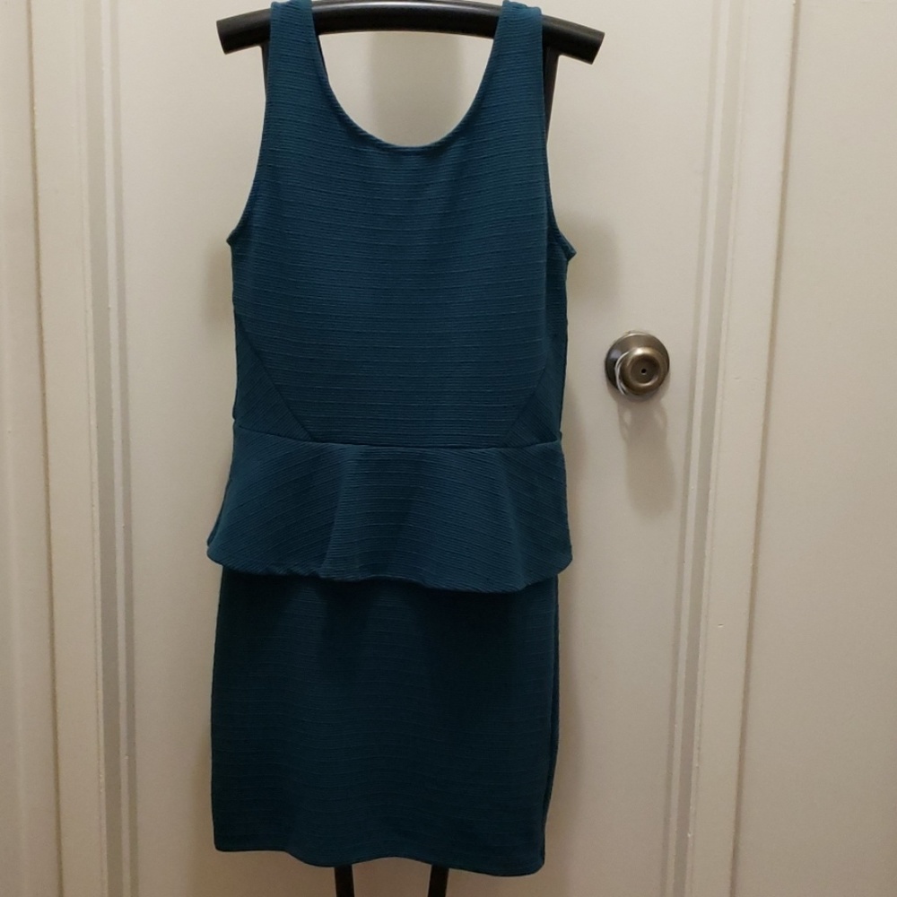 H&M green dress